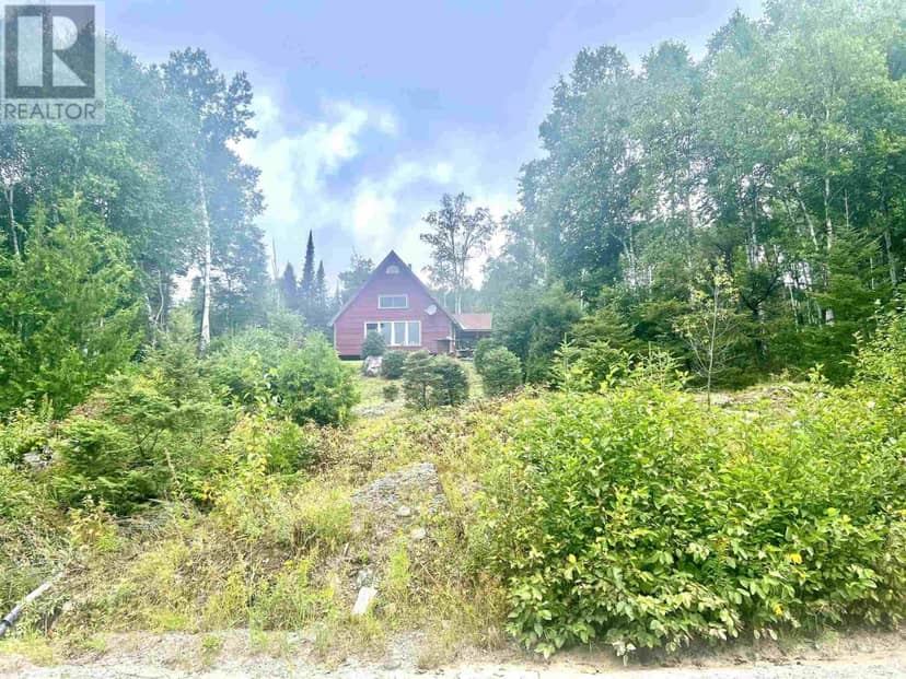 015 Paint Lake RD, Wawa, photo 2
