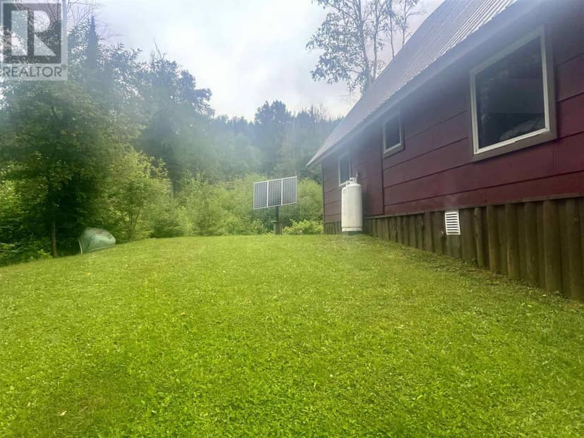 015 Paint Lake RD, Wawa, photo 4