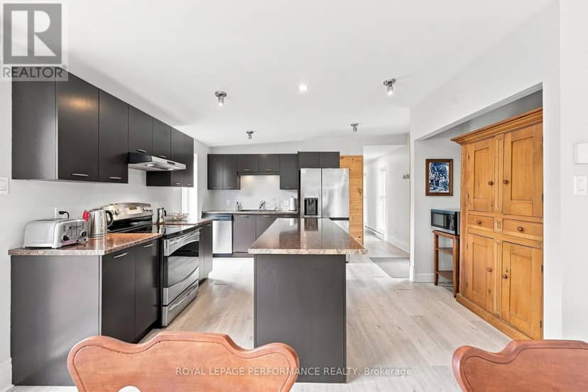 880 Concession 1 Road, Alfred and Plantagenet, photo 8