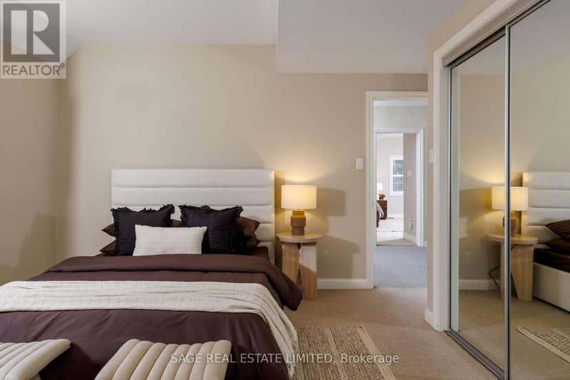 124 Blythwood Road — photo 34 of 40