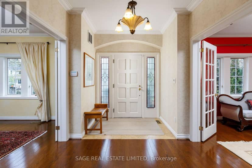 124 Blythwood Road — photo 4 of 40