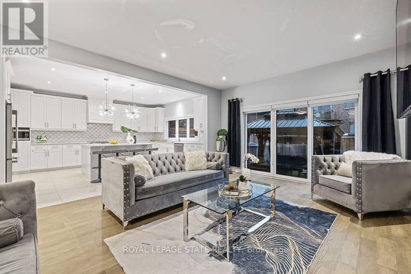 4040 Stadelbauer Drive — photo 12 of 40