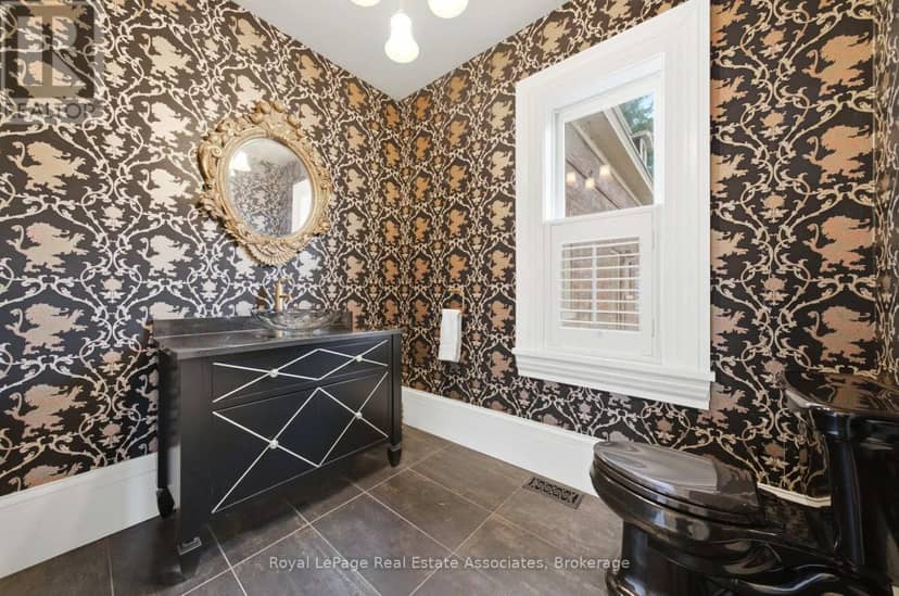 398 Canboro Road — photo 19 of 40
