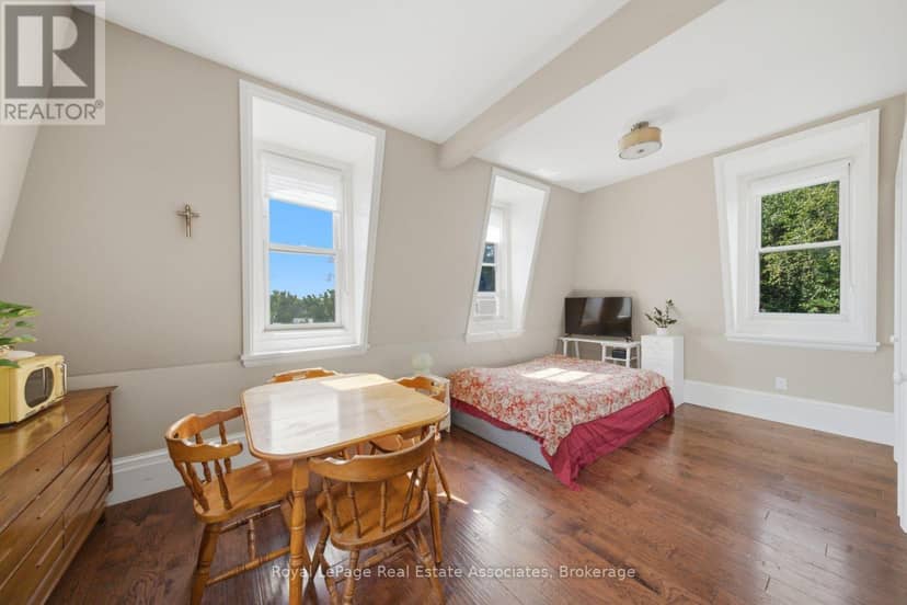398 Canboro Road — photo 36 of 40