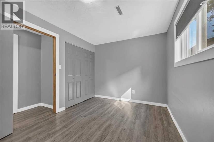 4908 54 Avenue — photo 30 of 35