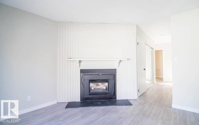 3129 139 AV NW — photo 13 of 40