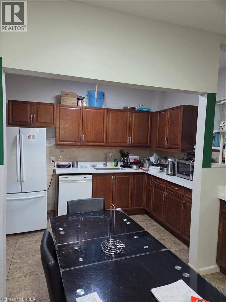 14 ARTHUR Avenue S — photo 2 of 6
