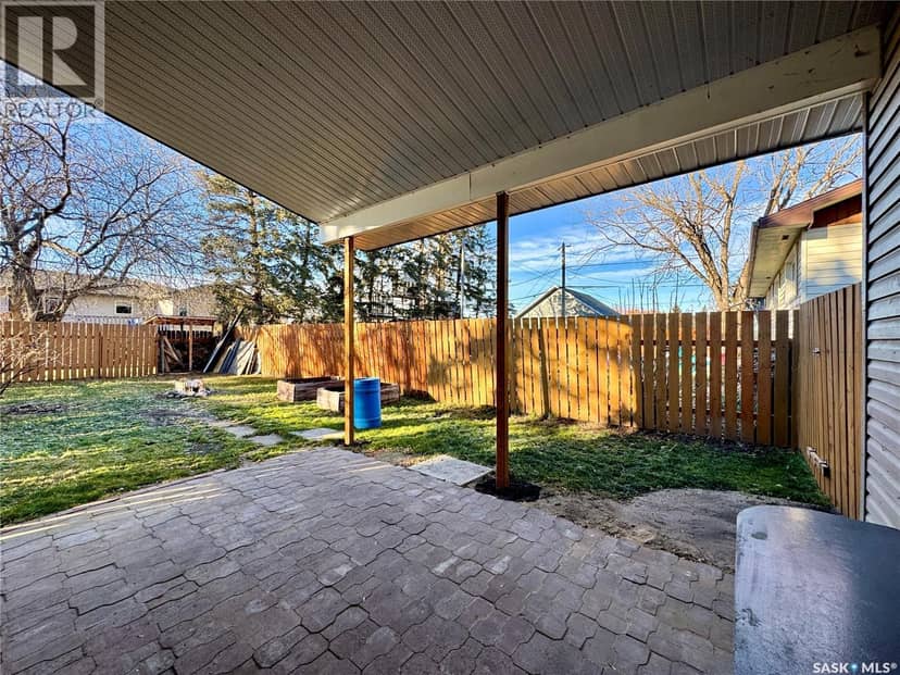 103 Cottonwood CRESCENT — photo 38 of 40