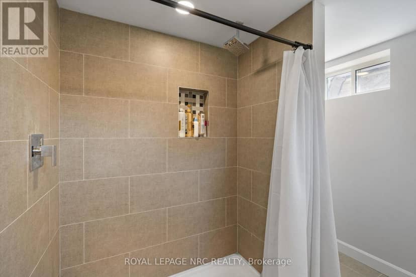 161 Catherine Street — photo 31 of 40