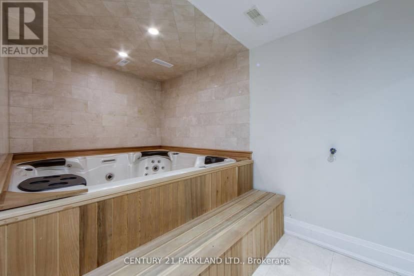 16 Flatbush Avenue — photo 34 of 40
