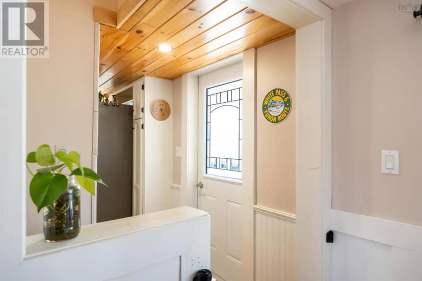 1028 Culloden Road — photo 21 of 40
