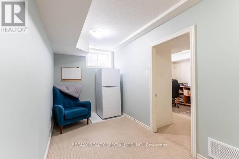 2 - 101 Frederick Drive — photo 29 of 40
