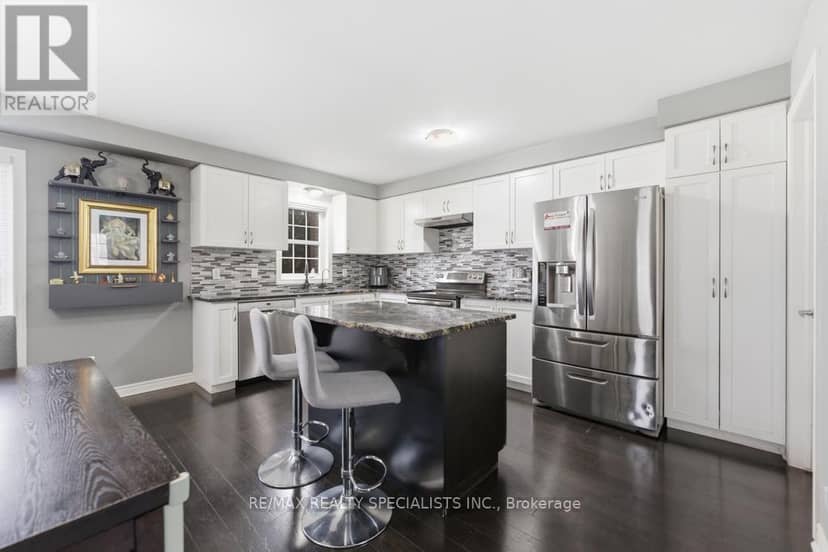 2 - 101 Frederick Drive — photo 8 of 40