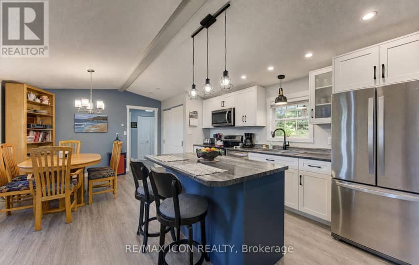 30 Grand Vista Crescent — photo 10 of 34