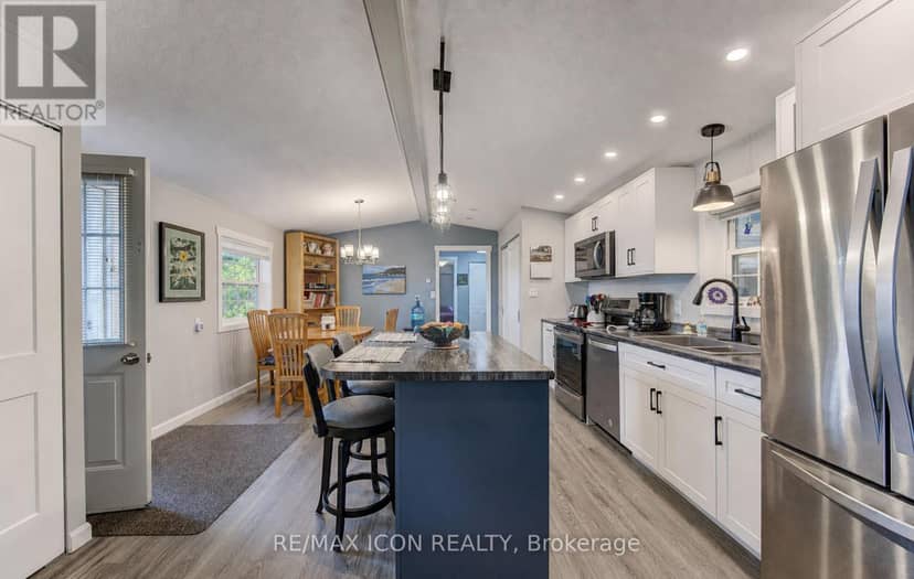 30 Grand Vista Crescent — photo 11 of 34