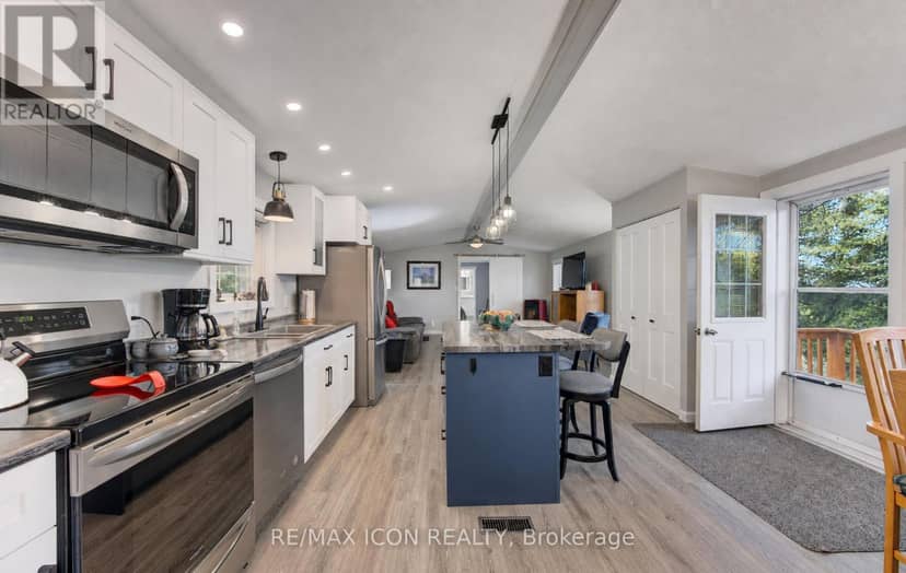 30 Grand Vista Crescent — photo 9 of 34