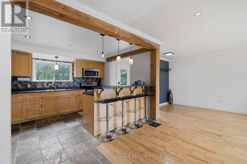 3519 Princess Street — photo 4 of 40