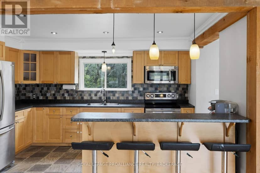 3519 Princess Street — photo 9 of 40