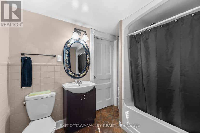 283 & 285 William Street — photo 13 of 37