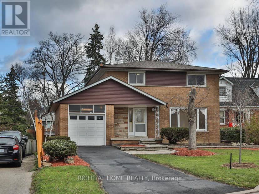 9 Allister Avenue — photo 2 of 40