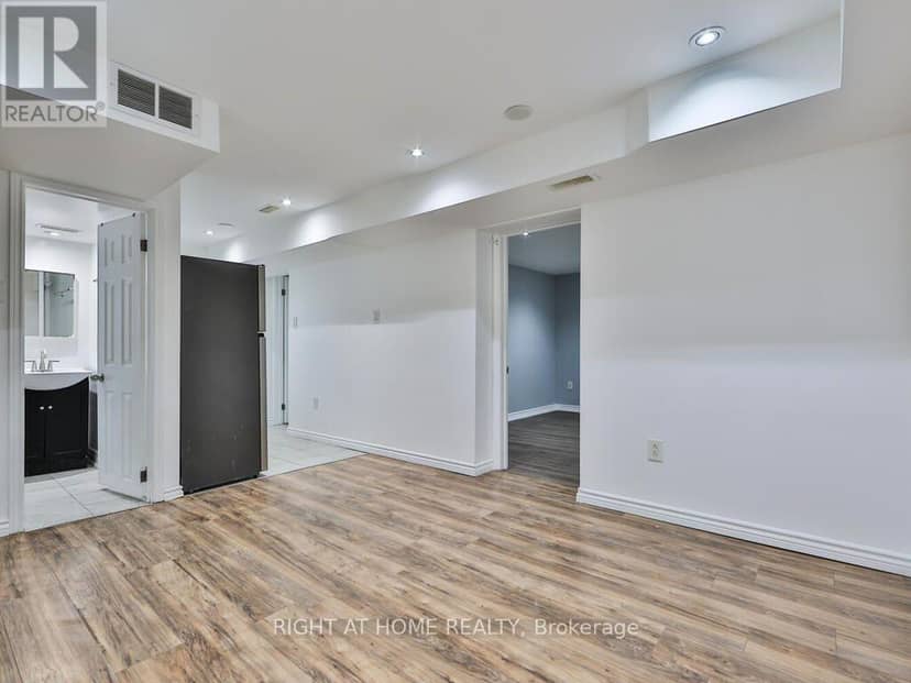 9 Allister Avenue — photo 35 of 40