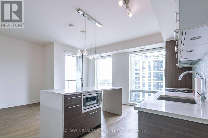 1501 - 428 Sparks Street — photo 10 of 36