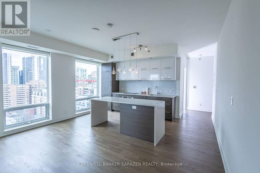 1501 - 428 Sparks Street — photo 22 of 36