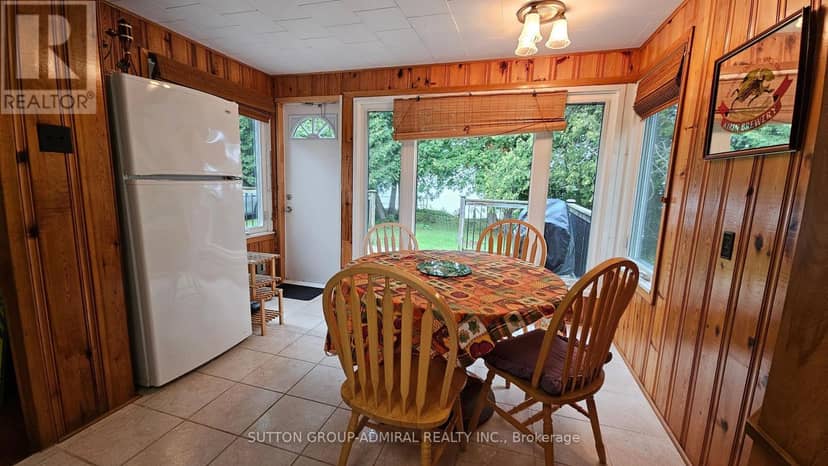 2392 Lakeshore Drive — photo 15 of 30