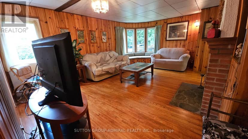 2392 Lakeshore Drive — photo 16 of 30