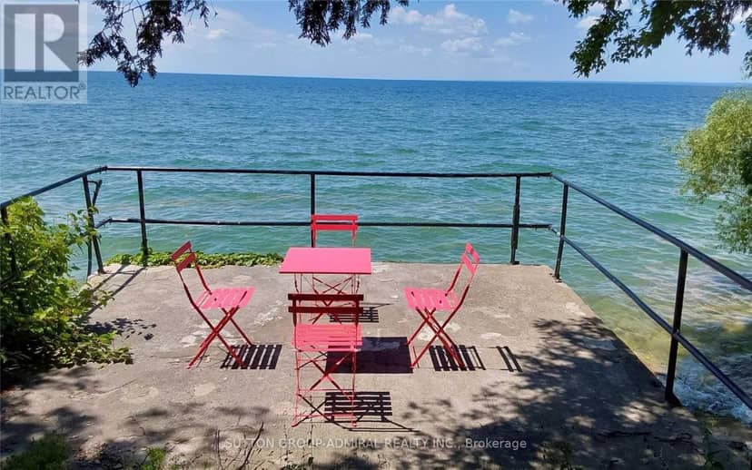 2392 Lakeshore Drive — photo 2 of 30
