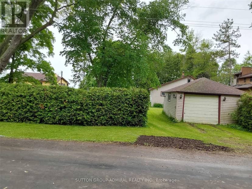 2392 Lakeshore Drive — photo 7 of 30