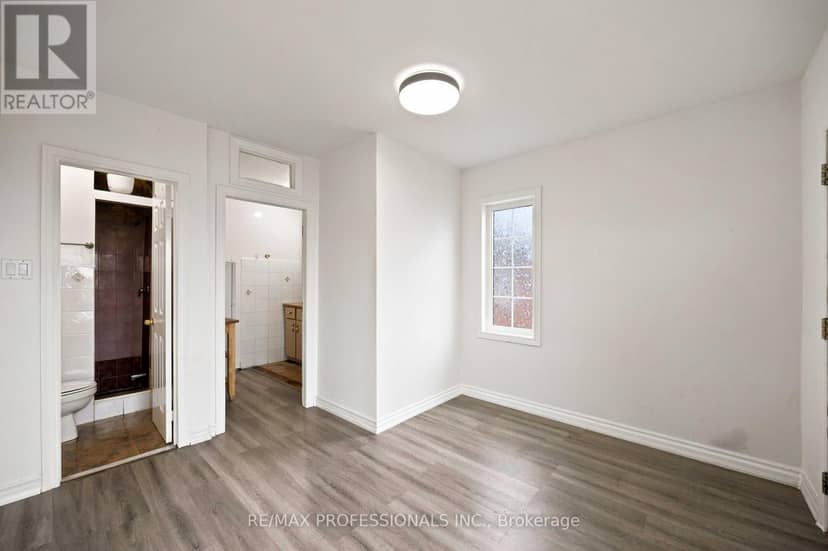 166 Caledonia Road — photo 19 of 34