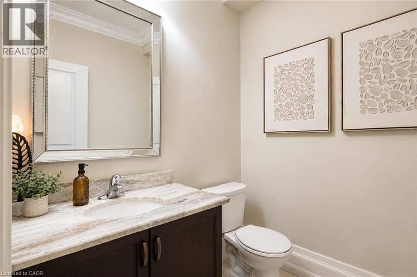 41 CREANONA Boulevard — photo 10 of 32