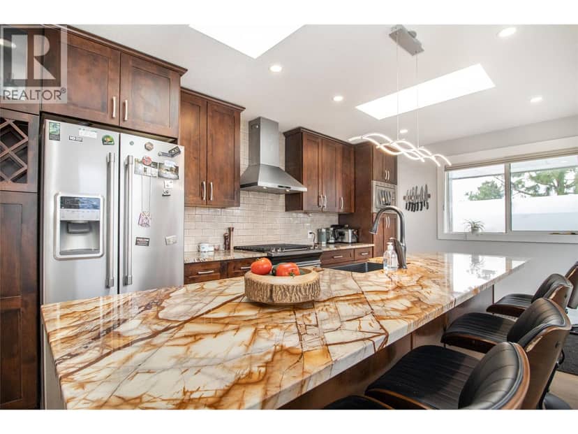 941 Anders Road, West Kelowna