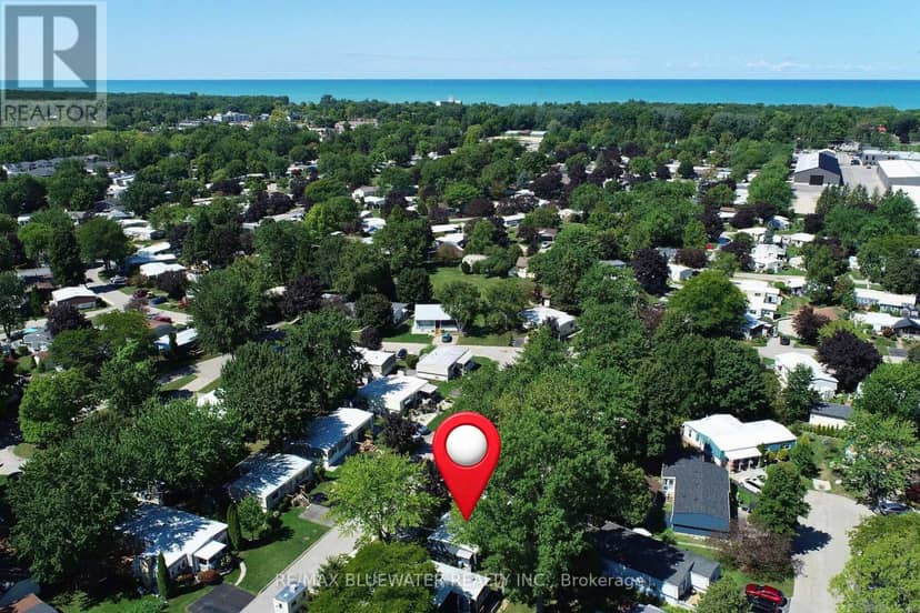 95 Shannon Boulevard, South Huron, photo 2