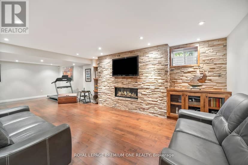 536 Village Parkway — photo 34 of 40