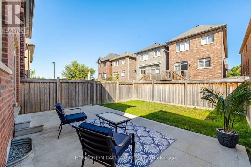 14 Zenith Avenue — photo 32 of 40