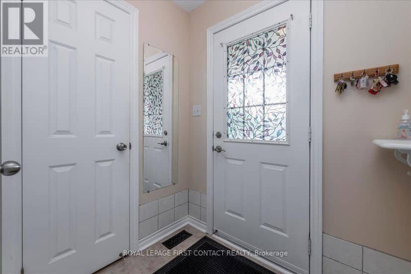 28 Pass Court, Barrie, photo 4