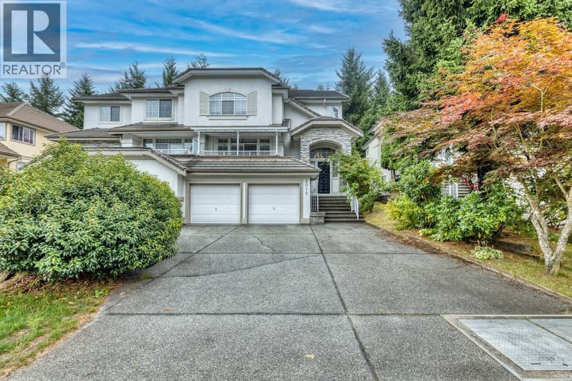 2015 PARKWAY BOULEVARD, Coquitlam