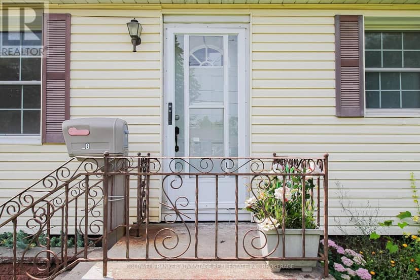 28 Marshall Avenue — photo 5 of 35