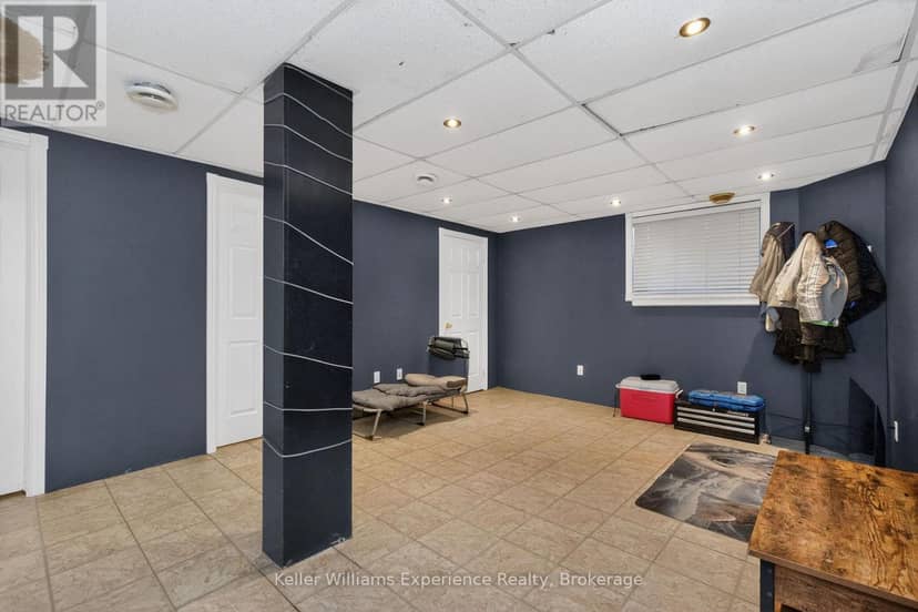 107 Pine Street — photo 17 of 23