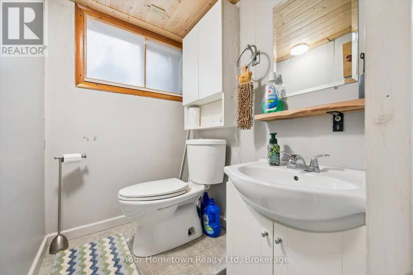 497 St Patrick Street E — photo 24 of 36