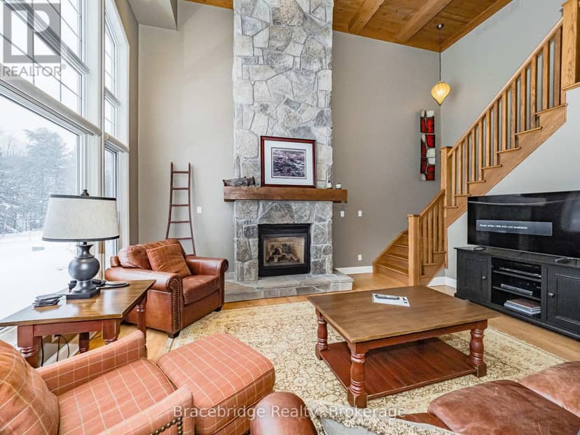 Sandfield 5 W10 - 3876 Muskoka Rd 118 Highway W, Muskoka Lakes, photo 3