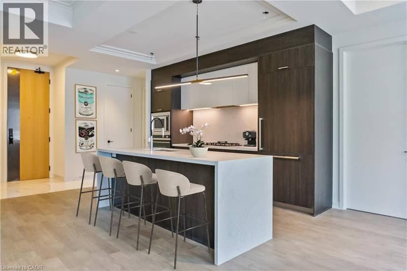 123 MAURICE Drive Unit# 216 — photo 3 of 14