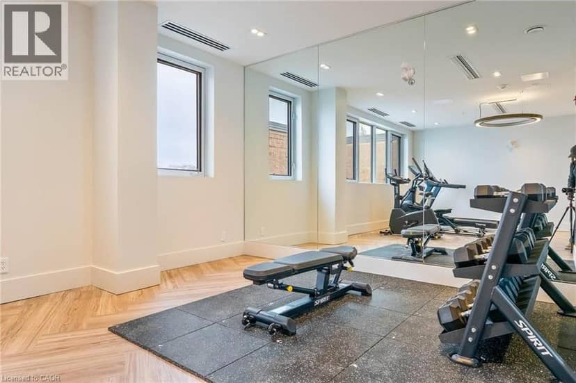 123 MAURICE Drive Unit# 201 — photo 23 of 32
