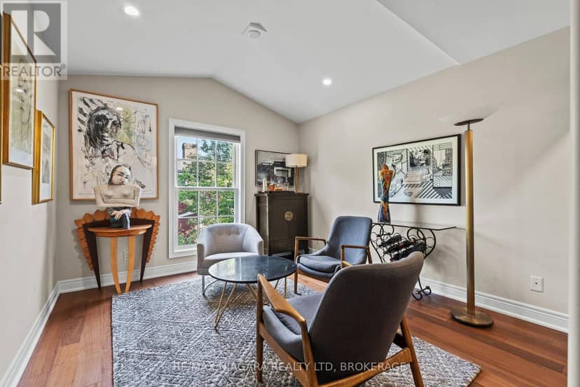 3 - 175 Queen Street — photo 23 of 40
