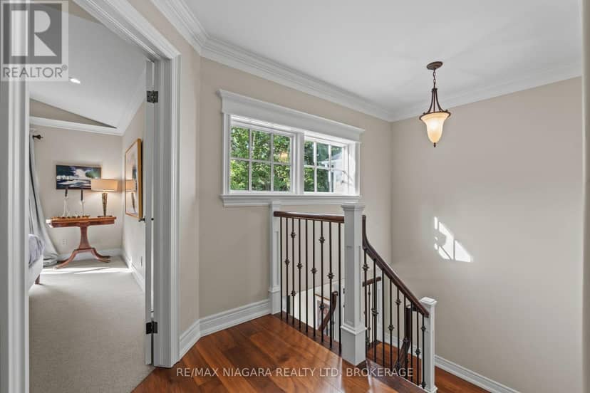3 - 175 Queen Street — photo 19 of 40