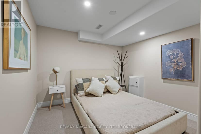 3 - 175 Queen Street — photo 29 of 40