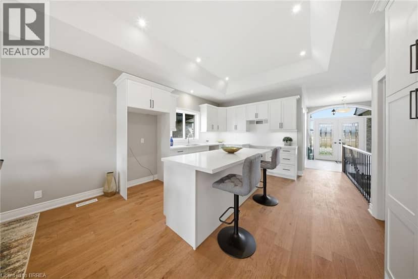 105 CRADDOCK Boulevard — photo 5 of 29