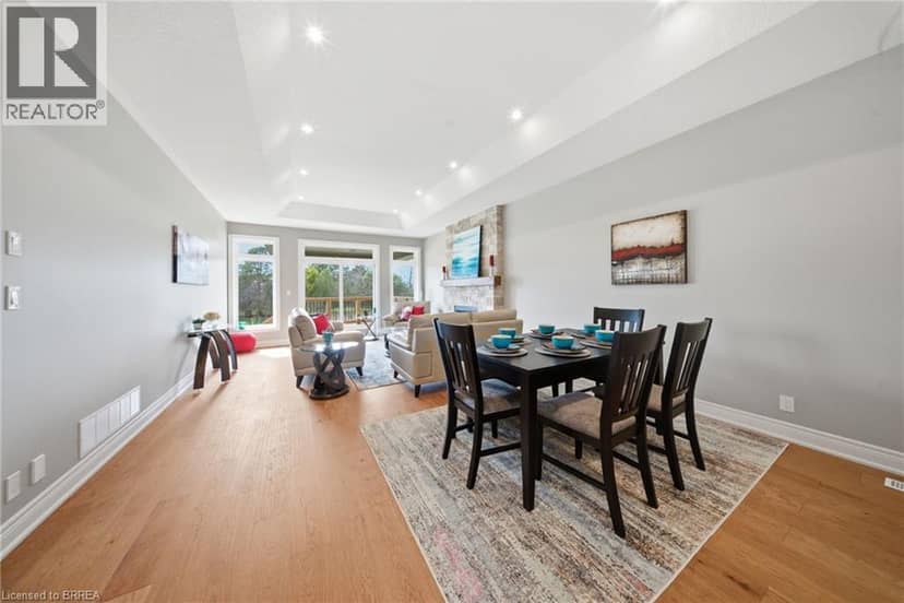 105 CRADDOCK Boulevard — photo 8 of 29